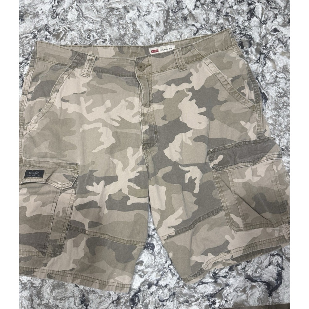Wrangler Camo Camouflage Cargo Shorts Men's Relaxed Fit Sz 38x9